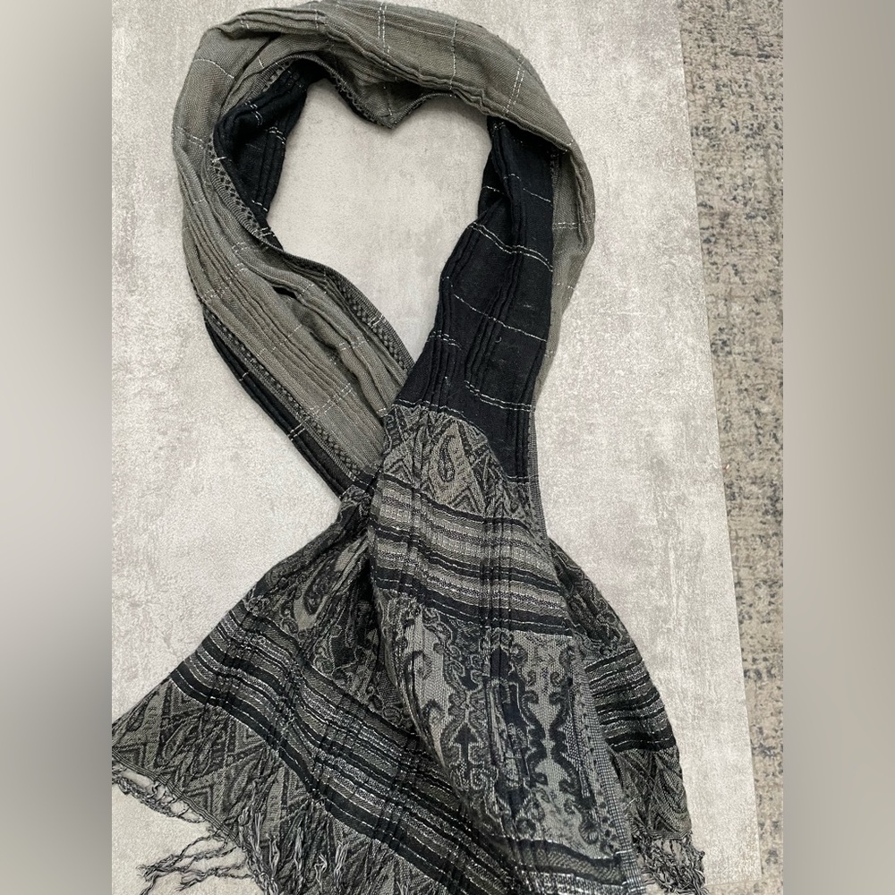 Scarf - Picture 2 of 2